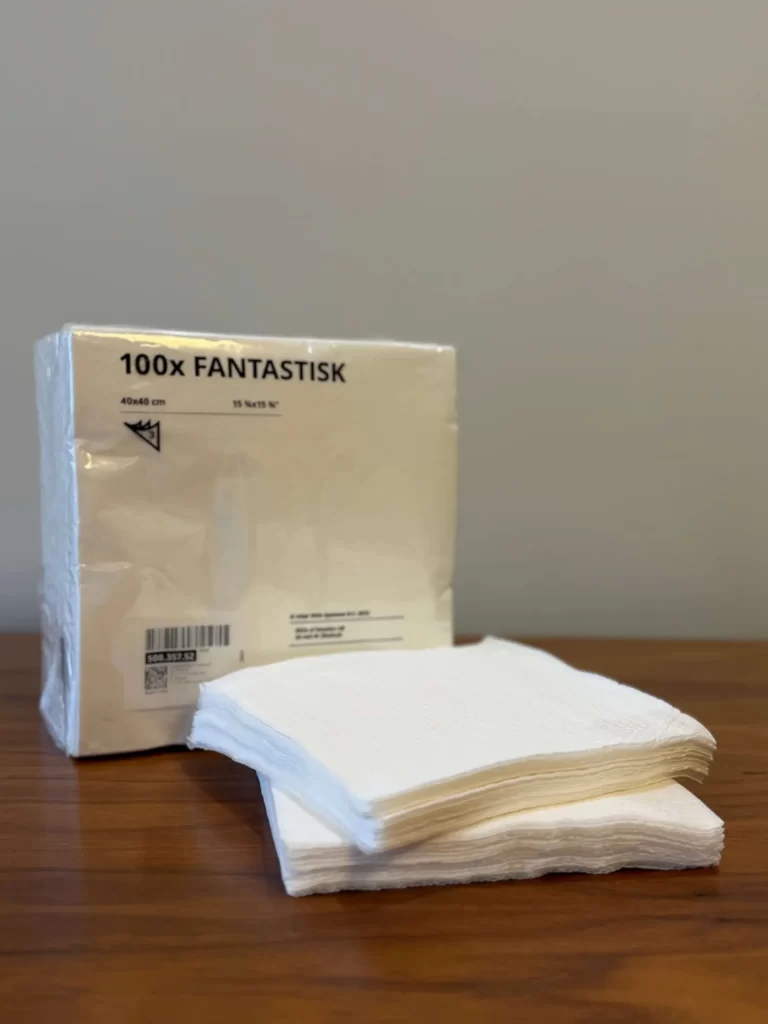 Salvete-svih-vrsta-i-dimenzija,-boje-bela-i-crna